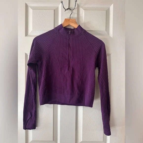 Lululemon Rest Less Cropped Half Zip - Picture 4 of 13